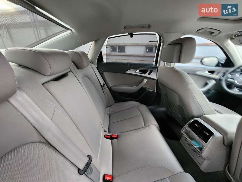 Седан Audi A6 2012 в Ивано-Франковске