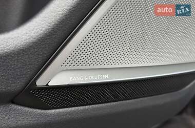 Седан Audi A6 2018 в 
