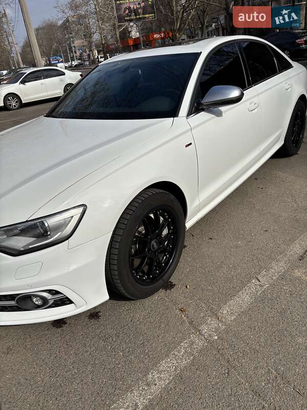 Седан Audi A6 2012 в Одессе