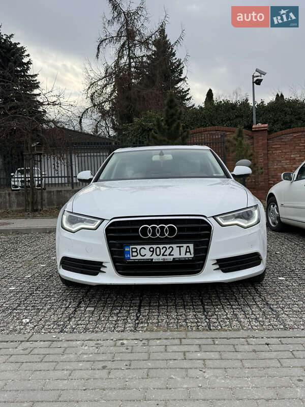 Седан Audi A6 2013 в Львове