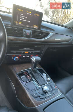 Седан Audi A6 2013 в 