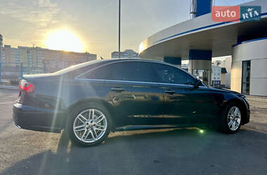 Седан Audi A6 2015 в 