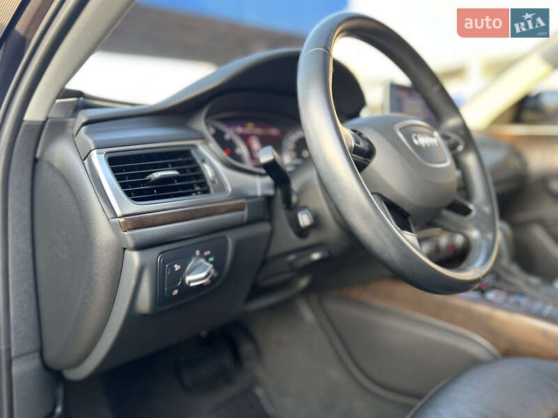 Седан Audi A6 2015 в Хмельницком