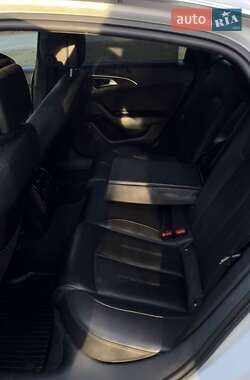 Седан Audi A6 2013 в 