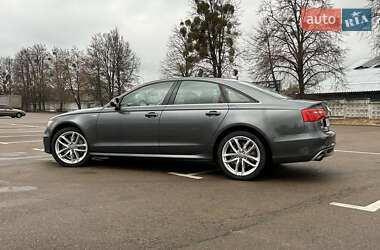 Седан Audi A6 2014 в 
