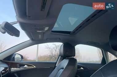 Седан Audi A6 2015 в 