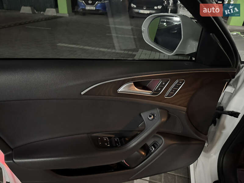 Седан Audi A6 2016 в Киеве