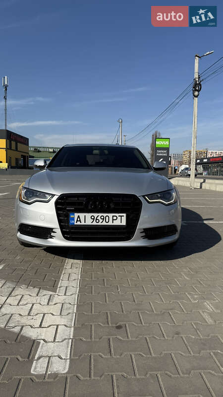 Седан Audi A6 2014 в 
