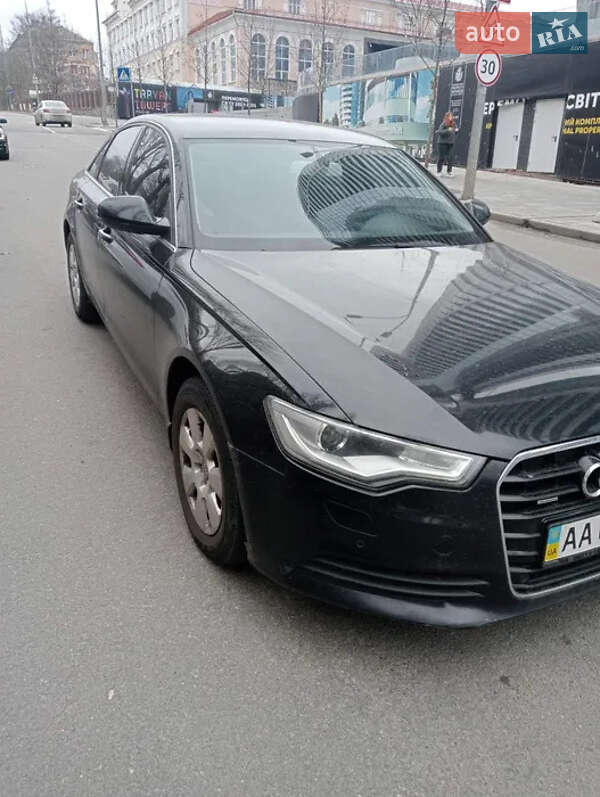 Седан Audi A6 2012 в Киеве