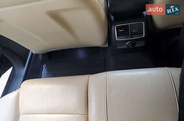 Универсал Audi A6 2005 в 