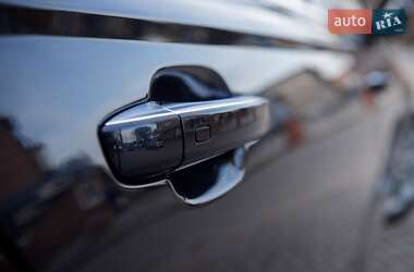 Седан Audi A6 2012 в 