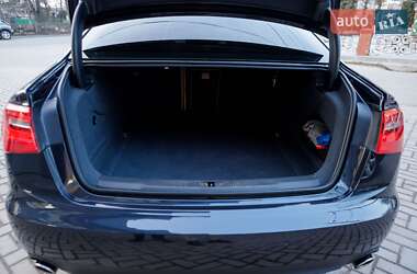 Седан Audi A6 2012 в 