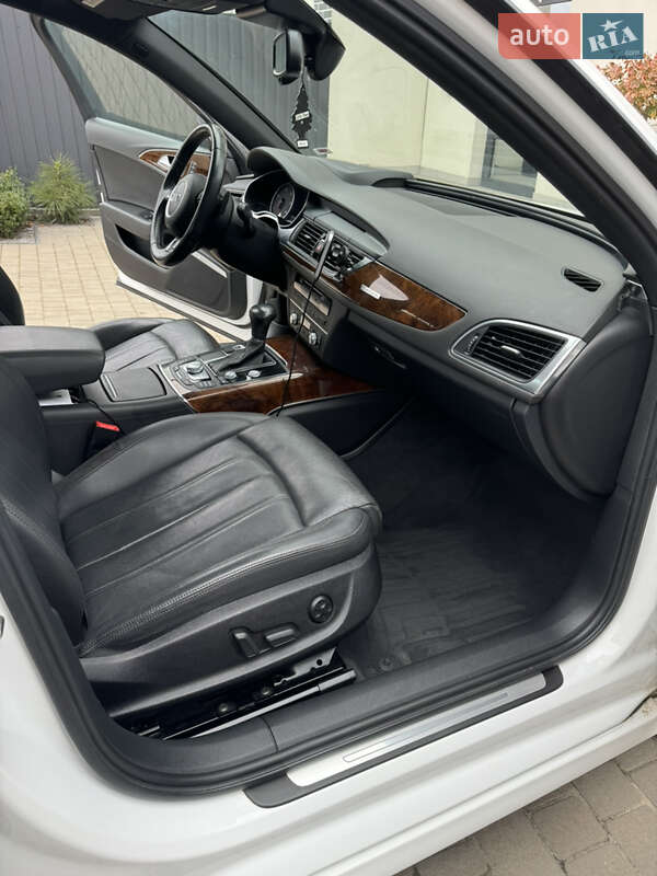 Седан Audi A6 2014 в Ровно