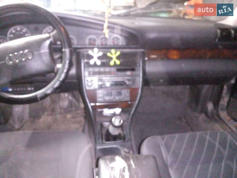 Седан Audi A6 1996 в Фастові