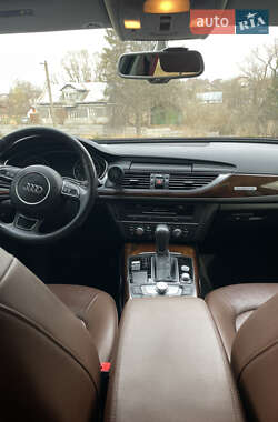 Седан Audi A6 2015 в 