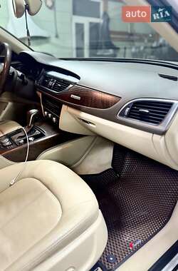 Седан Audi A6 2016 в 
