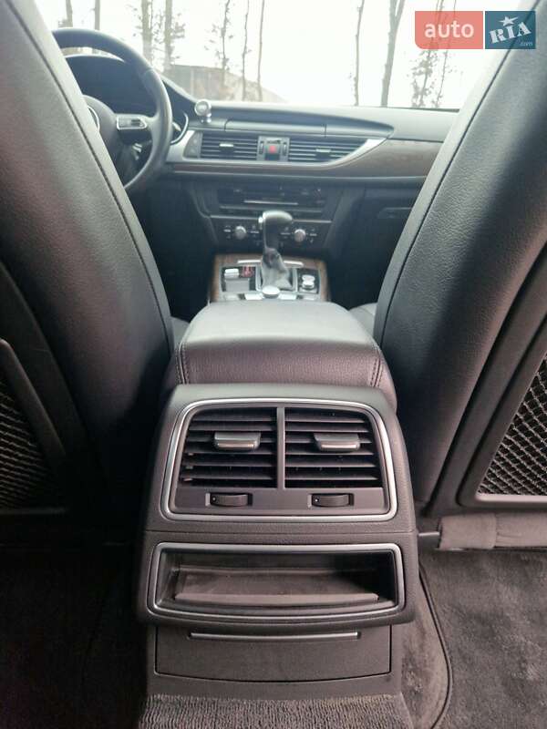 Седан Audi A6 2015 в Тернополе