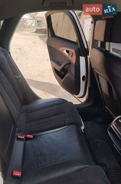 Седан Audi A6 2011 в 