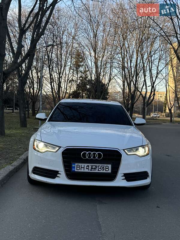 Седан Audi A6 2013 в Одессе