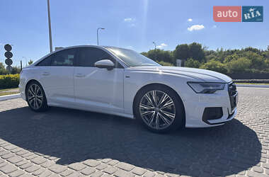 Седан Audi A6 2019 в 