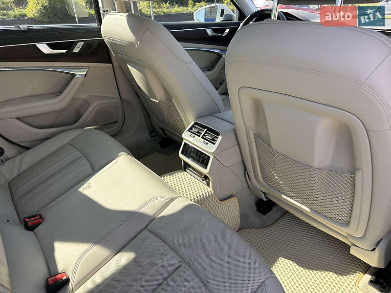 Седан Audi A6 2019 в Львове