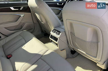 Седан Audi A6 2019 в 