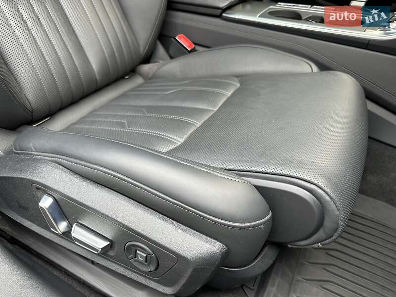 Седан Audi A6 2019 в Виннице