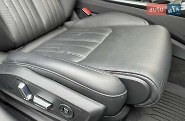 Седан Audi A6 2019 в 