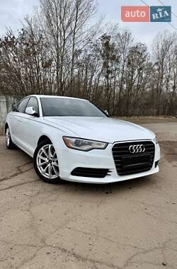 Седан Audi A6 2012 в 