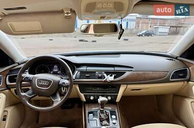 Седан Audi A6 2012 в 