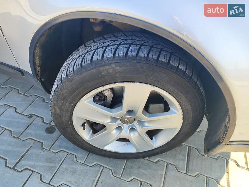 Седан Audi A6 2002 в Миргороді