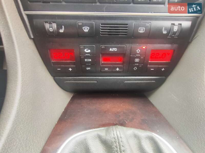 Седан Audi A6 2002 в Миргороді
