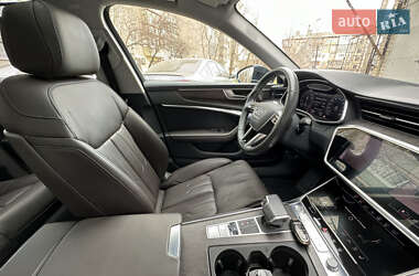 Седан Audi A6 2019 в 