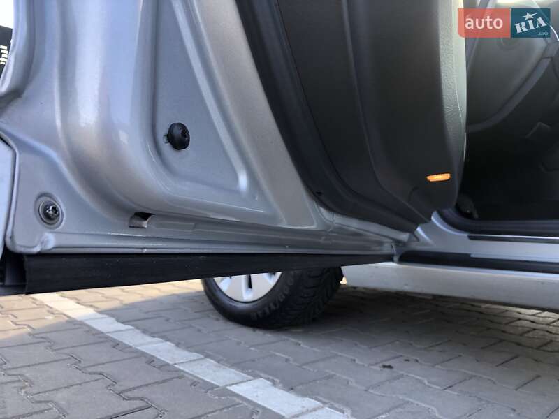 Седан Audi A6 2006 в Киеве