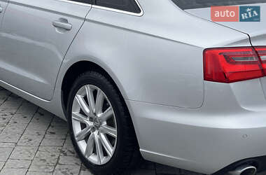 Седан Audi A6 2013 в 