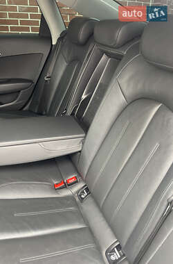 Седан Audi A6 2013 в 