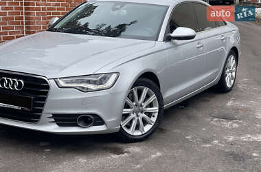 Седан Audi A6 2013 в 