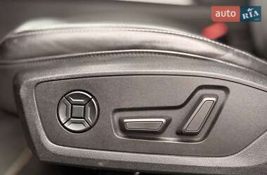 Седан Audi A6 2019 в 