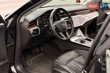 Седан Audi A6 2019 в 