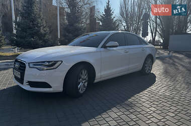 Седан Audi A6 2014 в 