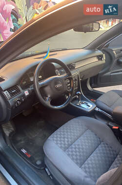 Универсал Audi A6 2001 в 