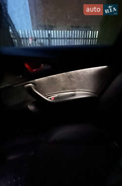 Универсал Audi A6 2012 в 