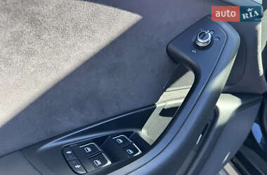 Универсал Audi A6 2018 в 
