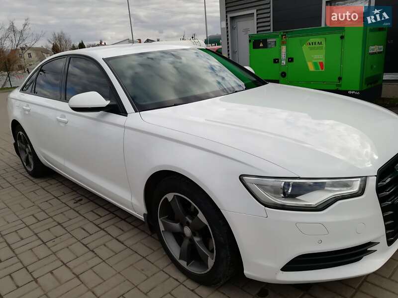 Седан Audi A6 2014 в Днепре