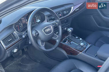 Седан Audi A6 2014 в 