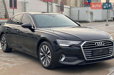 Седан Audi A6 2020 в 
