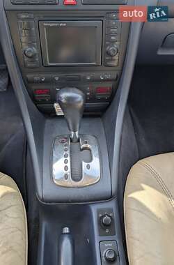 Седан Audi A6 2000 в 