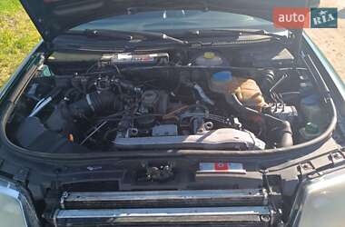 Универсал Audi A6 1998 в 