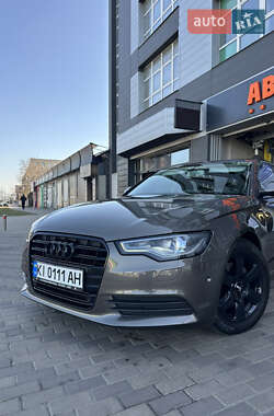 Седан Audi A6 2014 в 