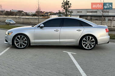 Седан Audi A6 2015 в 